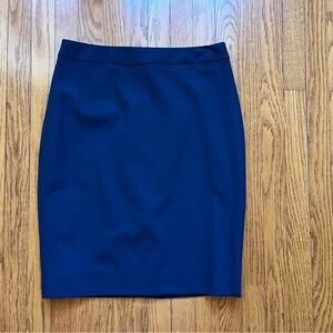 NWT Banana Republic navy wool pencil skirt 4p
